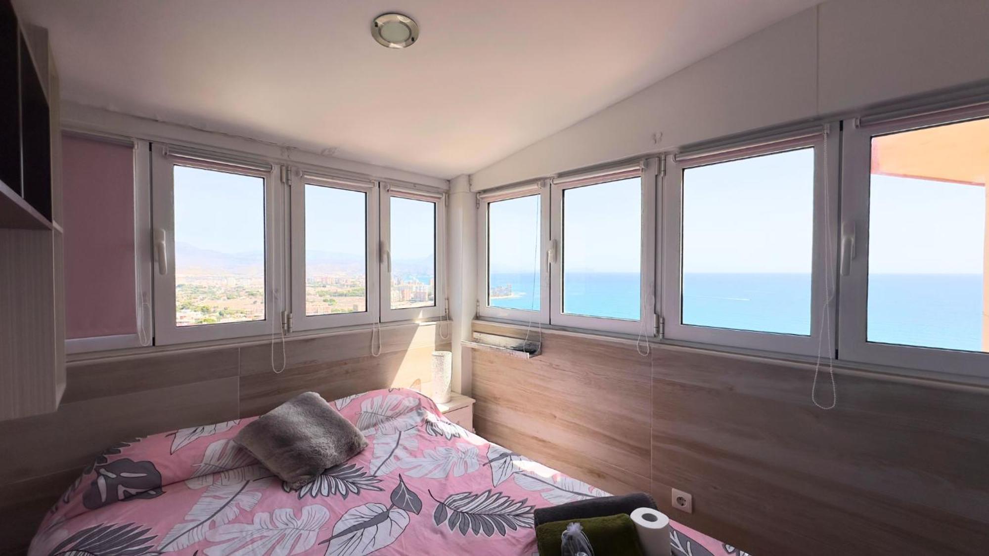 Atico A 50M Del Mar. Parking Gratis. A/C Apartment El Campello Exterior photo