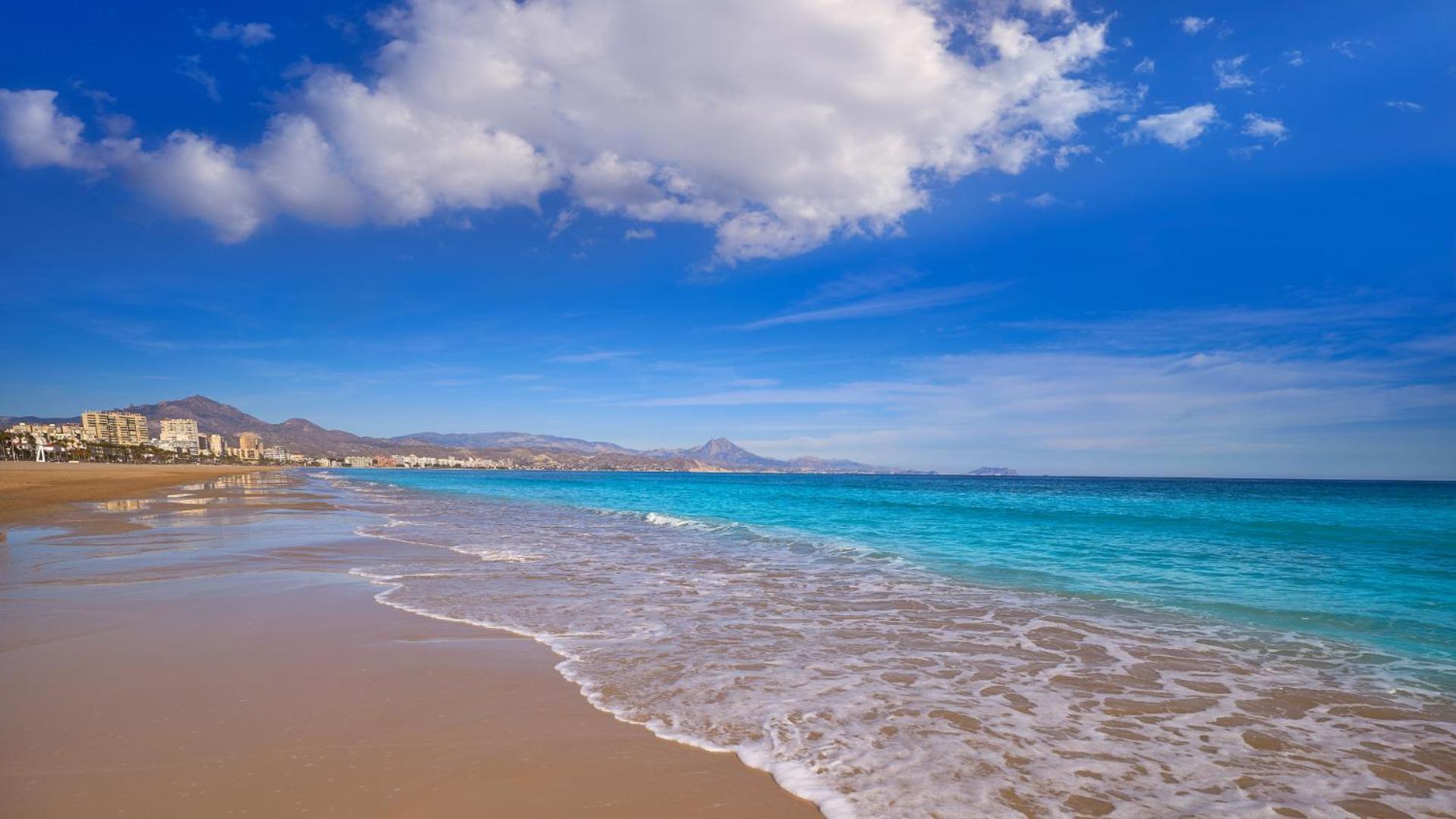 Atico A 50M Del Mar. Parking Gratis. A/C Apartment El Campello Exterior photo